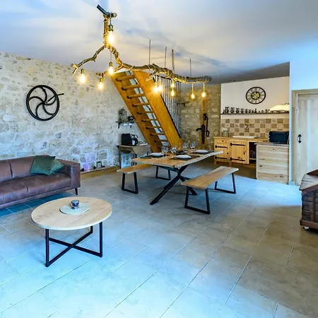 Holiday home La Grange Des Richebourgs - Vauxaillon